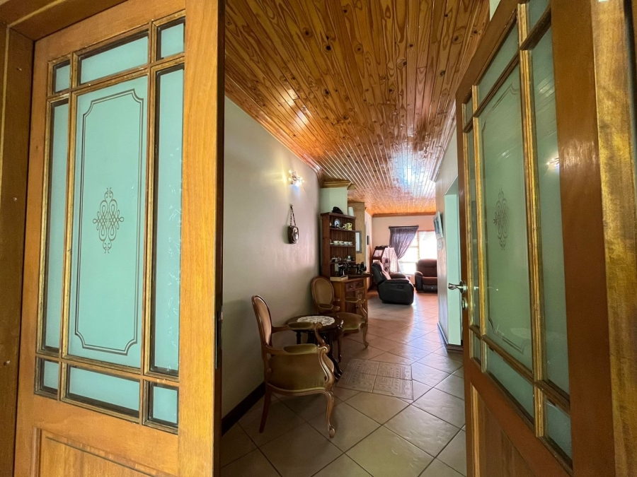 3 Bedroom Property for Sale in Protea Park North West